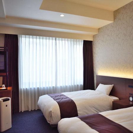Court Hotel Курасики Экстерьер фото